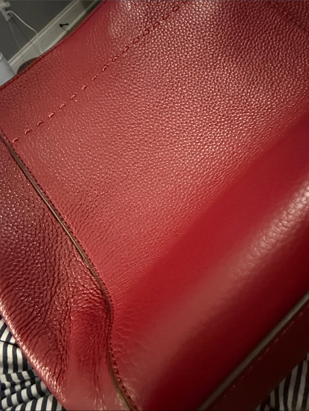 Classic Red Wine Leather Pebbled Shoulder Bag with Gold Accents